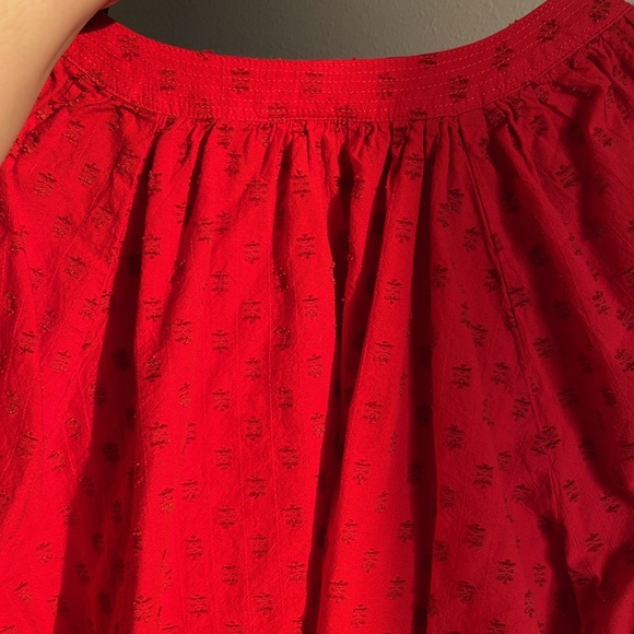 Universal Goods Thread Co Bright Burnt Orange/Red Top in Size M - Good Condition - Picture 6 of 12